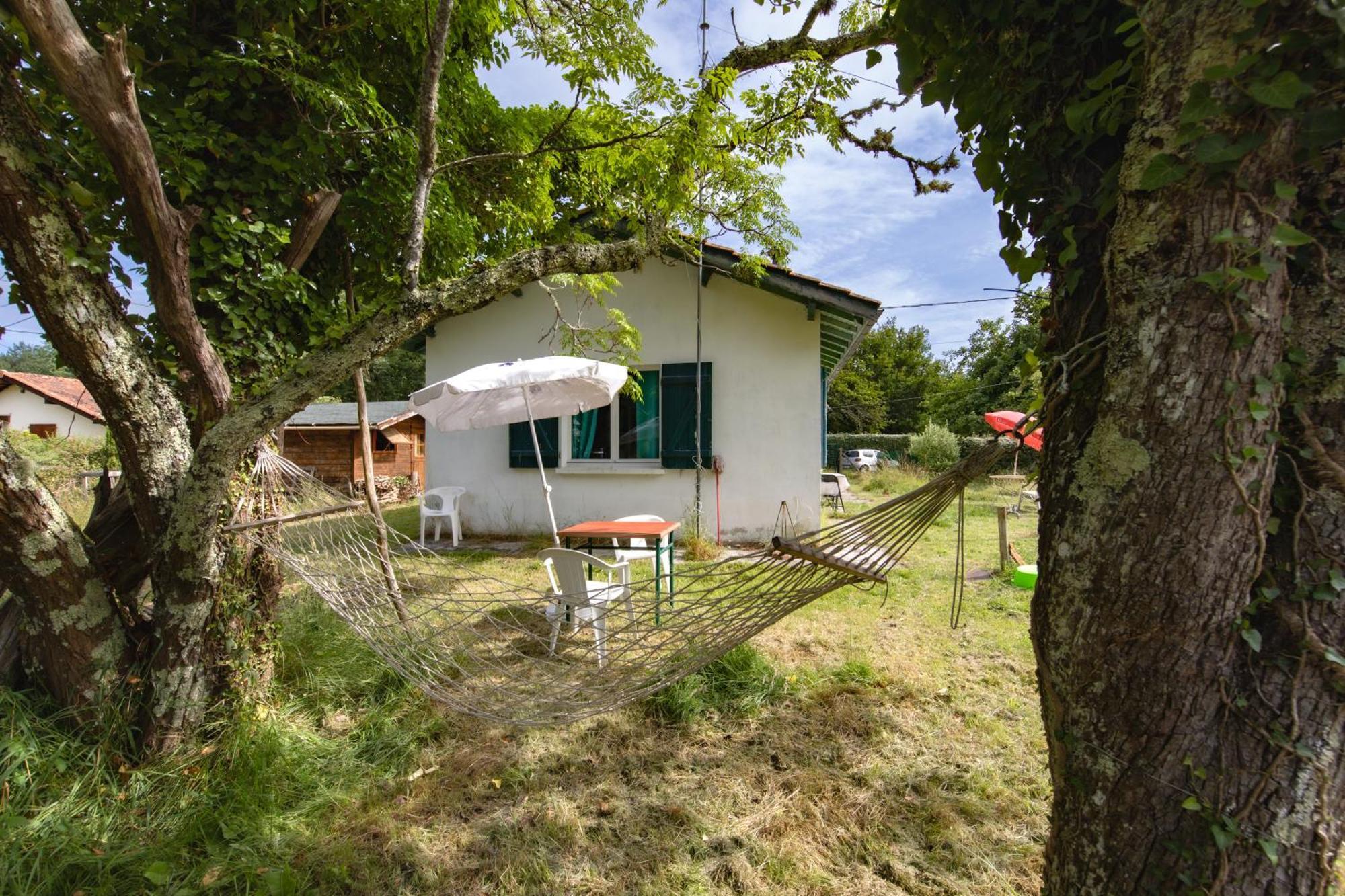 Petite Maison Rustique Et Atypique อูร์ตัง ภายนอก รูปภาพ